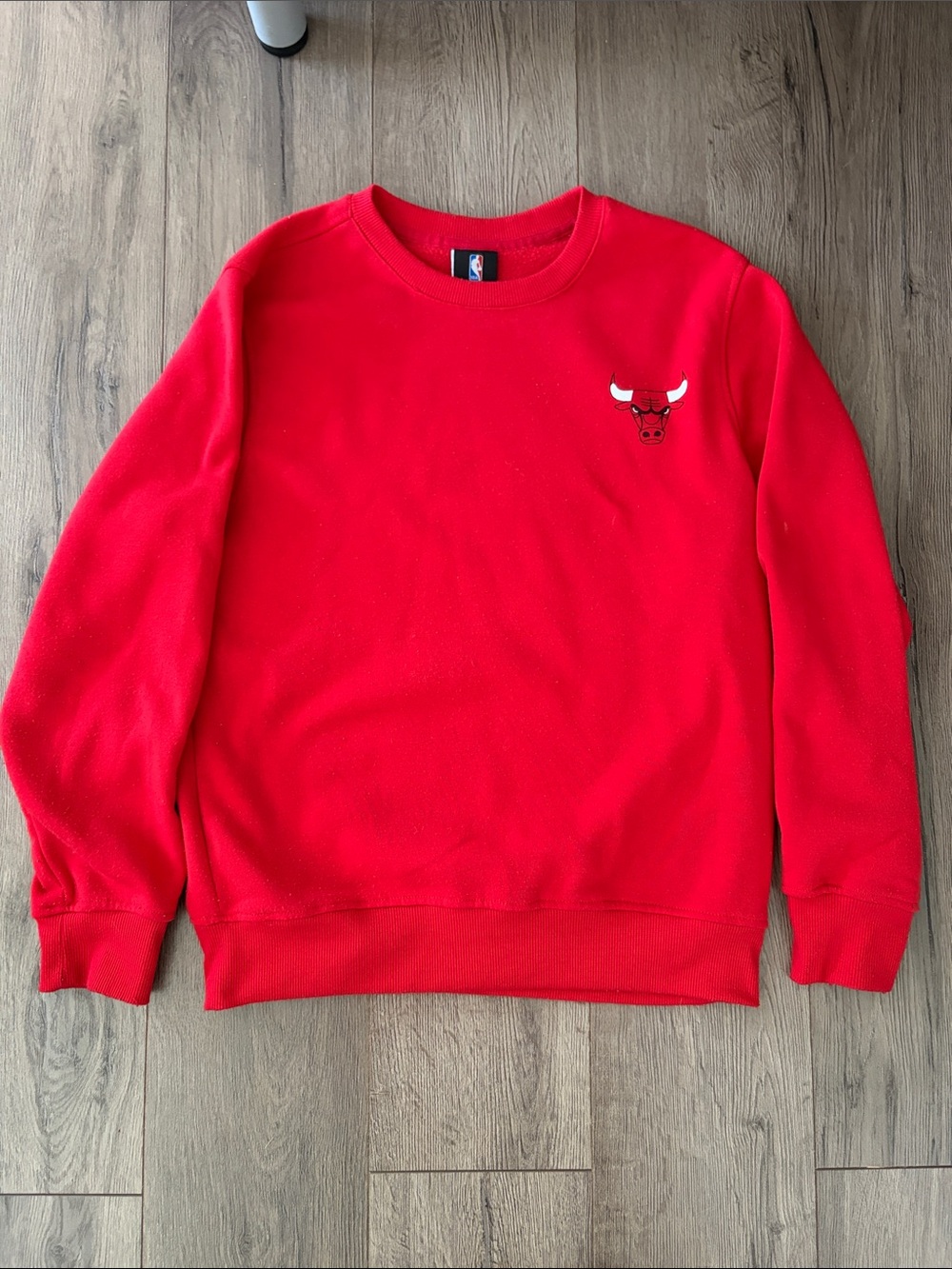 NBA Boy’s Chicago Bulls Crewneck Sweatshirt. Size 14/16